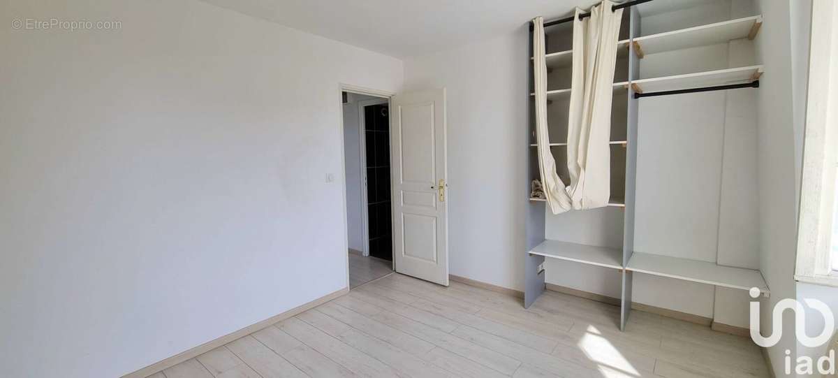 Photo 8 - Appartement à CORBEIL-ESSONNES