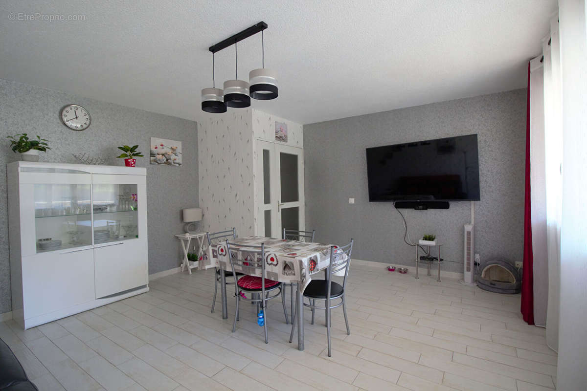 Appartement à AIX-LES-BAINS