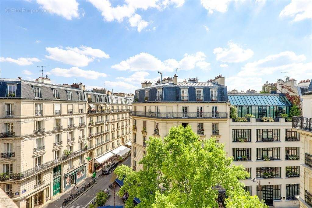 Appartement à PARIS-11E