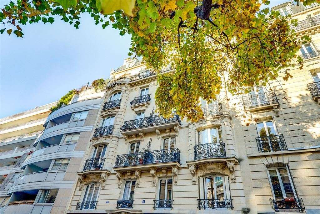 Appartement à PARIS-11E