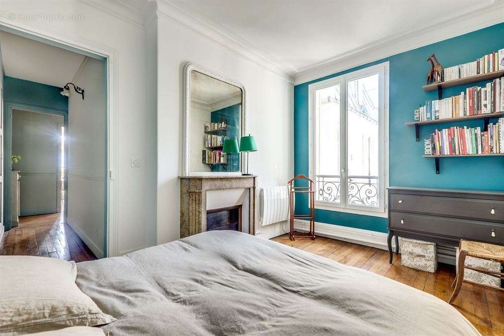 Appartement à PARIS-11E