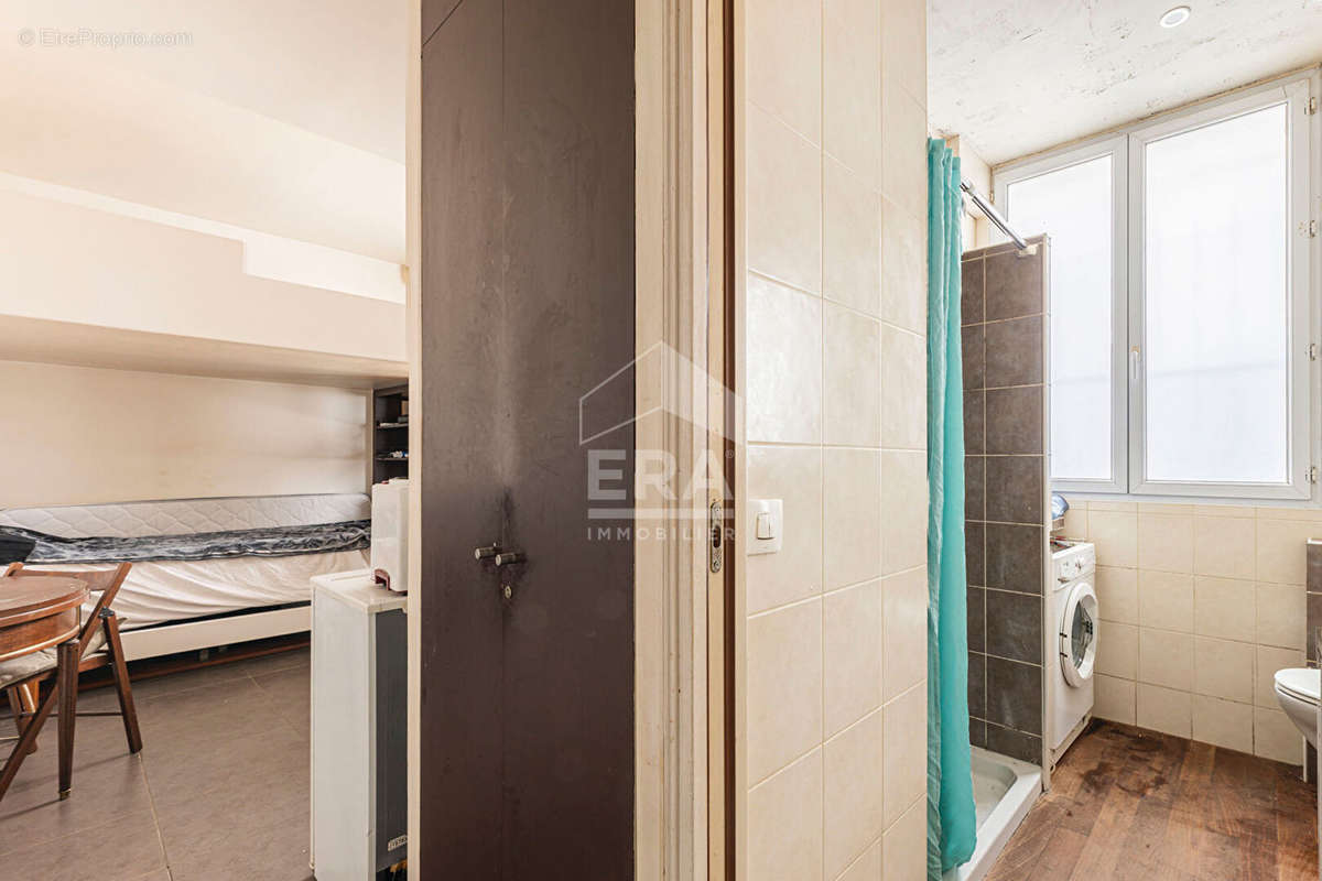 Appartement à PARIS-12E