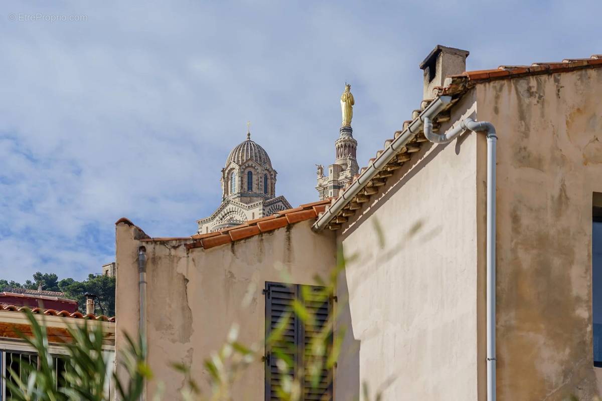 Maison à MARSEILLE-6E