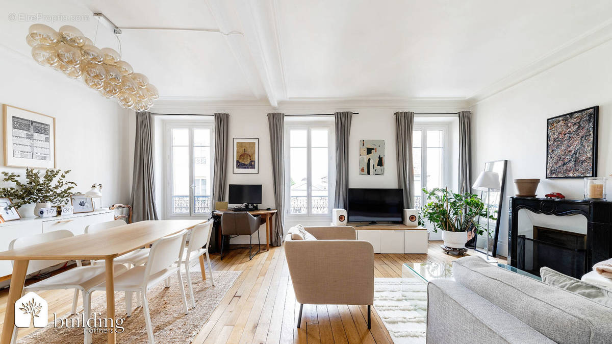 Appartement à LEVALLOIS-PERRET