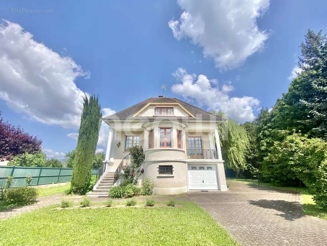 Maison à BELLERIVE-SUR-ALLIER