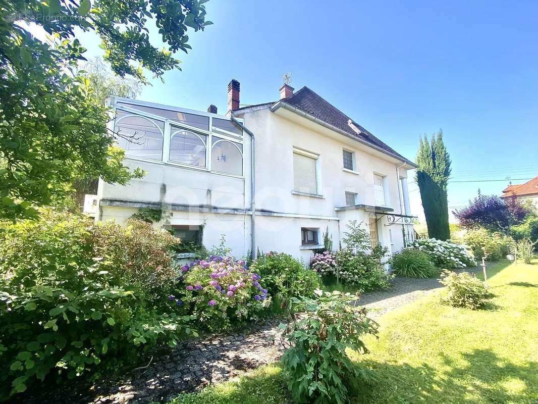 Maison à BELLERIVE-SUR-ALLIER