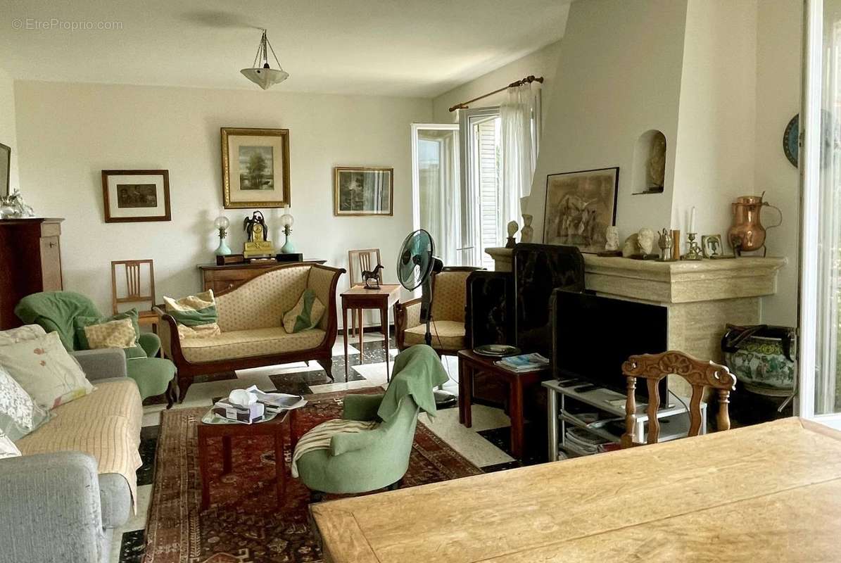 Appartement à ARLES