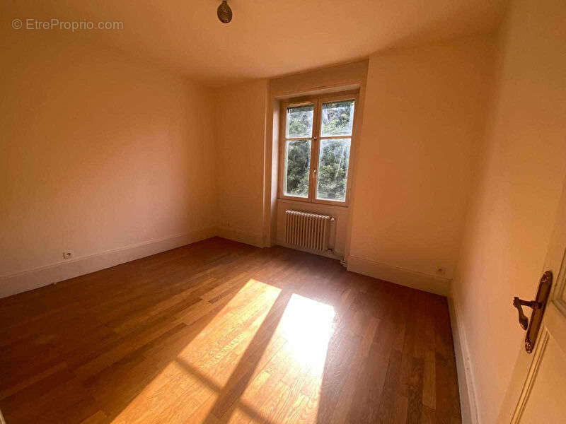 Appartement à LYON-4E