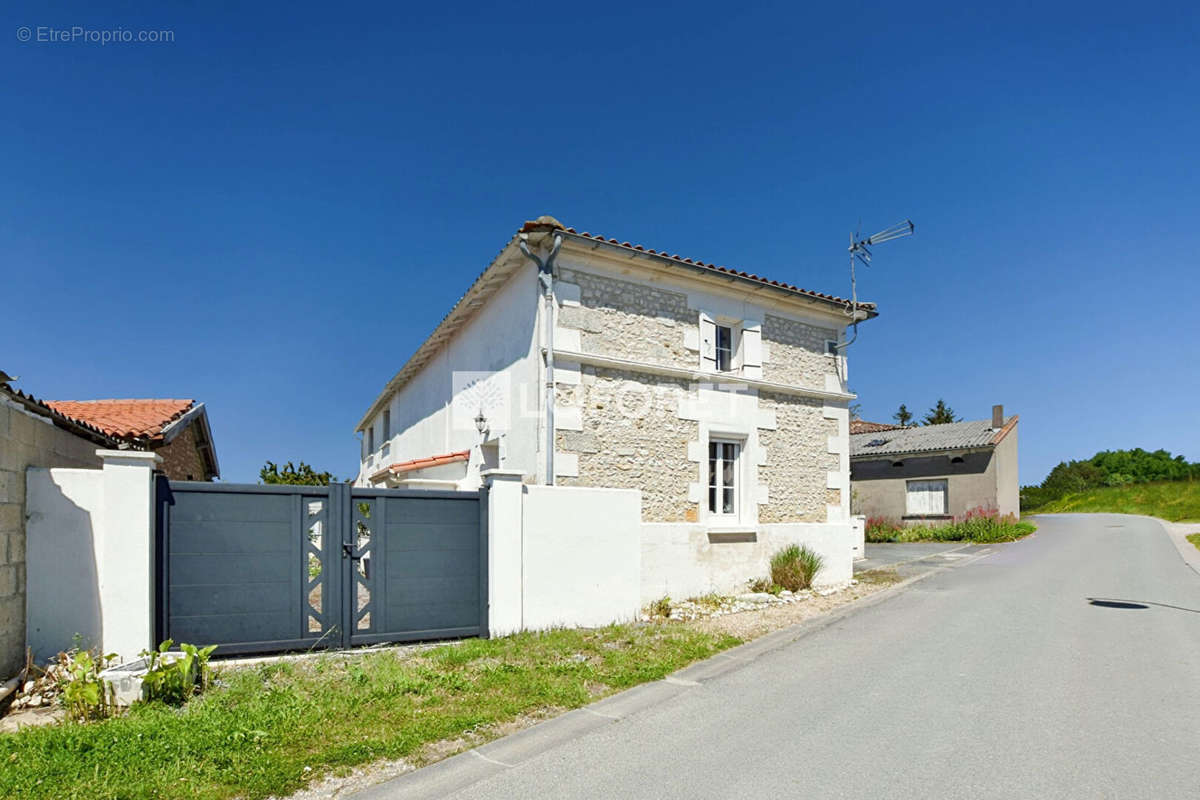 Maison à FLOIRAC