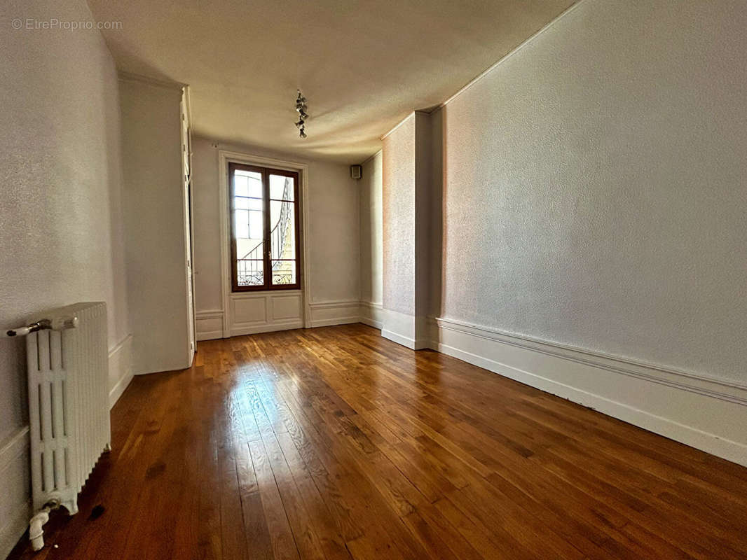 Appartement à ROANNE