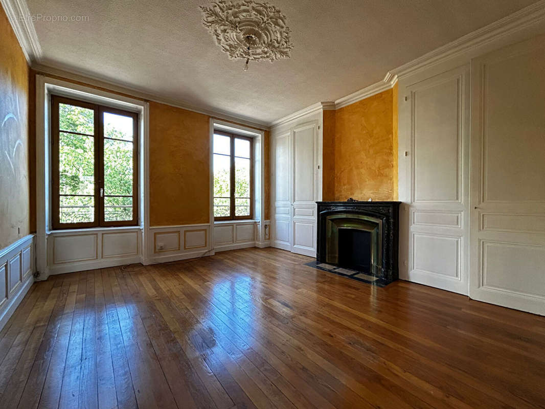 Appartement à ROANNE