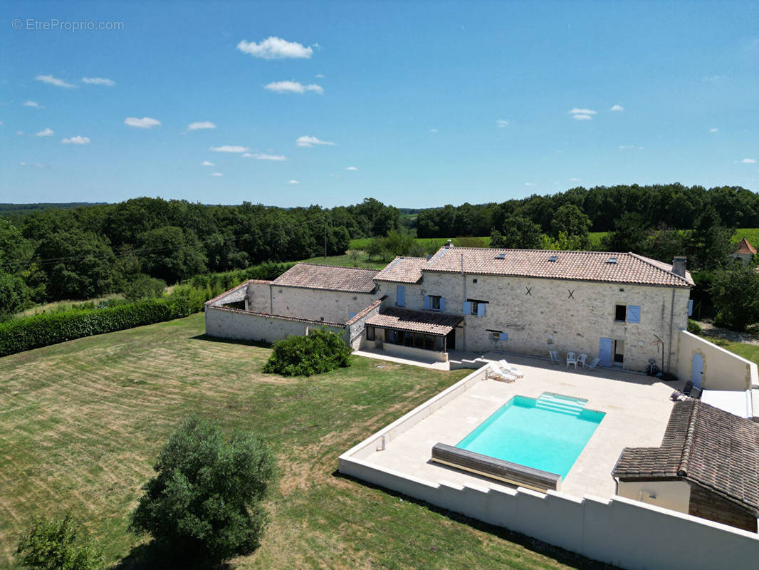 Maison à MARGUERON