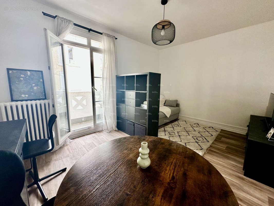 Appartement à COLOMBES