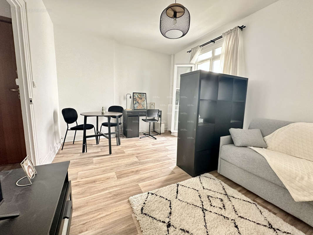 Appartement à COLOMBES