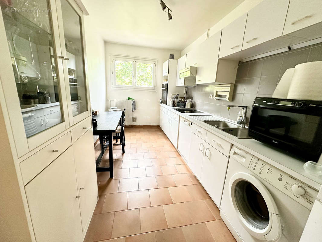 Cuisine (us possible) - Appartement à COLOMBES