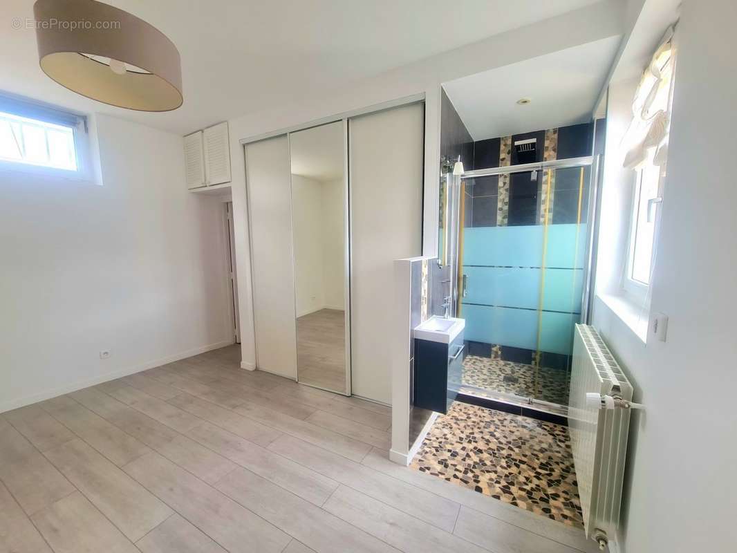 Appartement à BAGNEUX