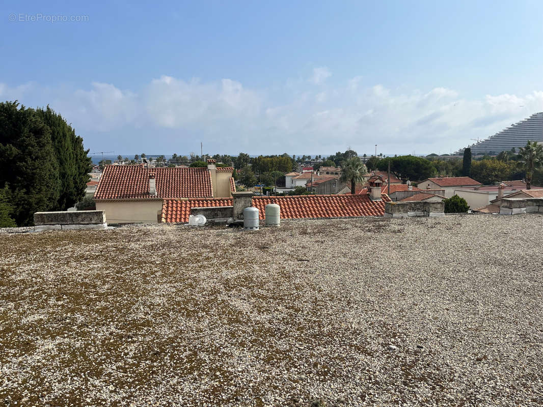 Maison à VILLENEUVE-LOUBET