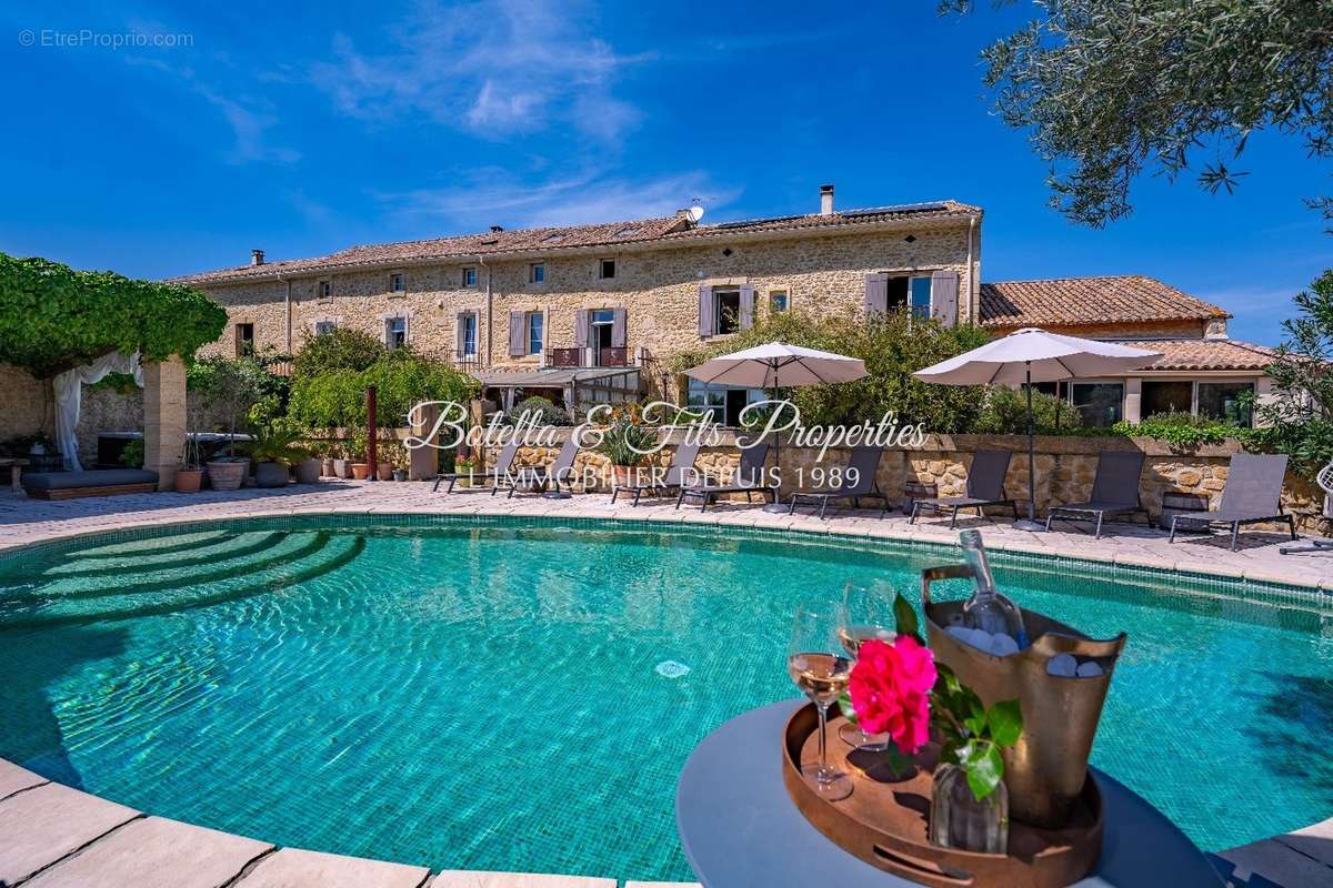 Maison à CHATEAUNEUF-DU-PAPE