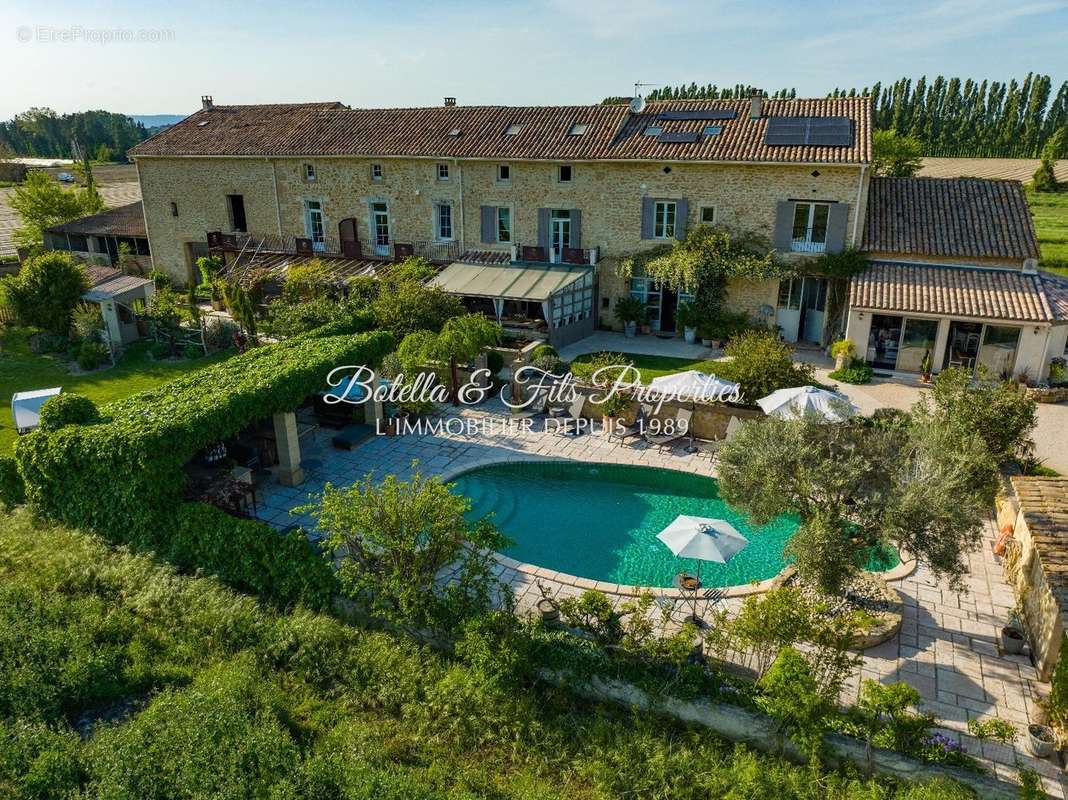 Maison à CHATEAUNEUF-DU-PAPE