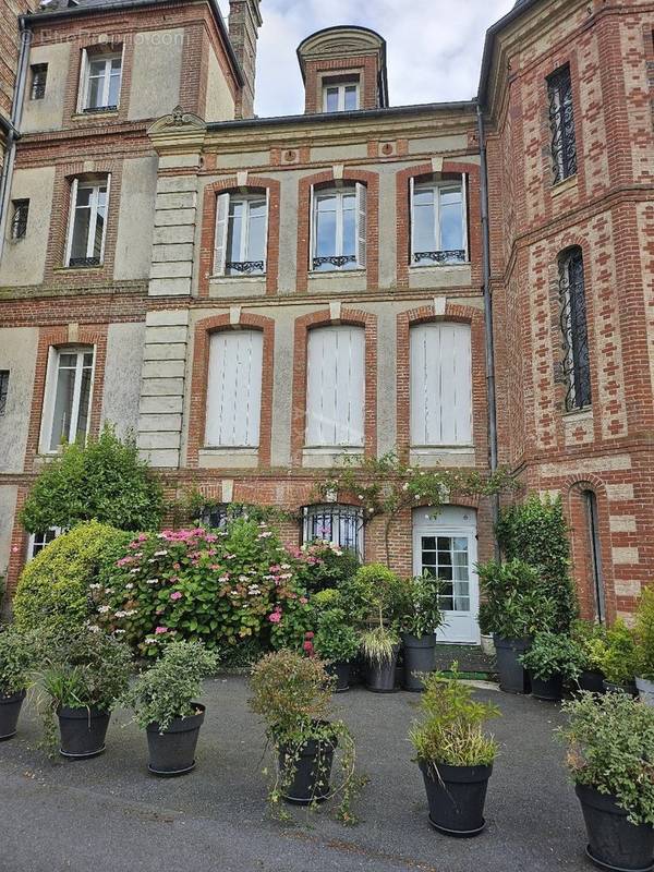 Appartement à GONNEVILLE-SUR-HONFLEUR