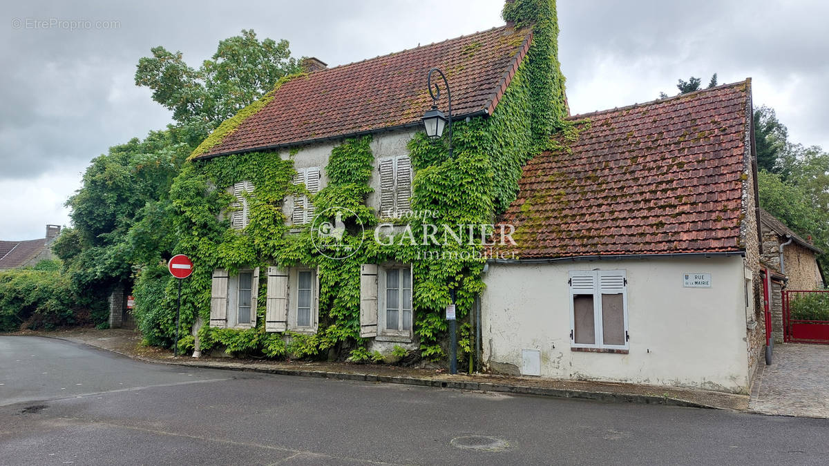 Maison à CHAUFOUR-LES-BONNIERES