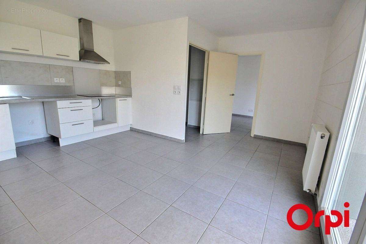 Appartement à MARSEILLE-12E