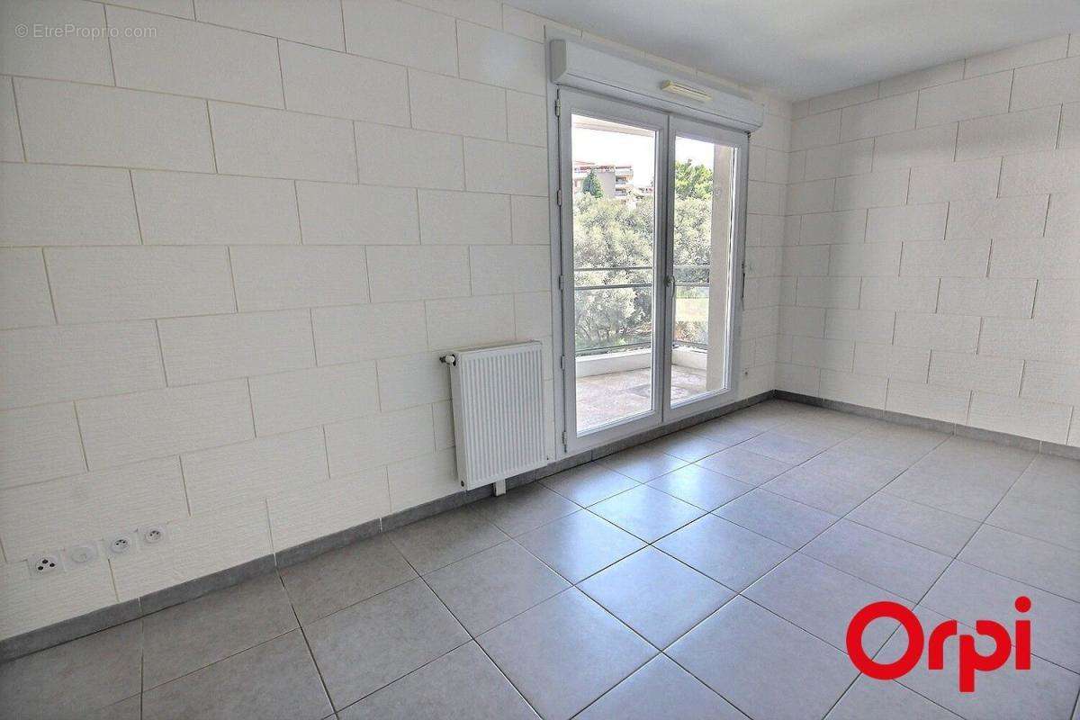 Appartement à MARSEILLE-12E