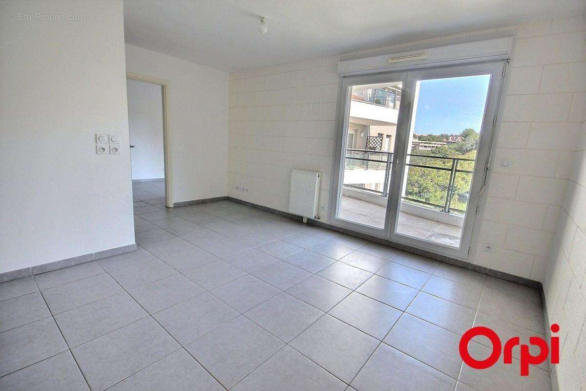 Appartement à MARSEILLE-12E