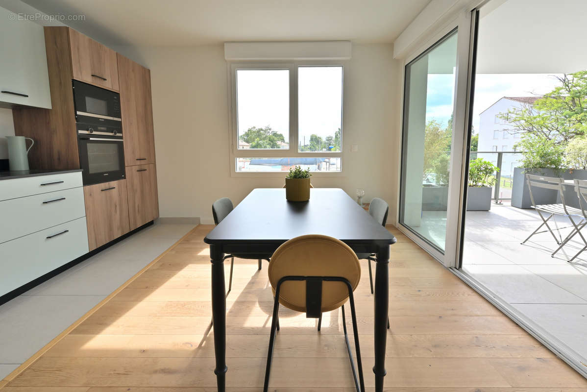 Appartement à PESSAC