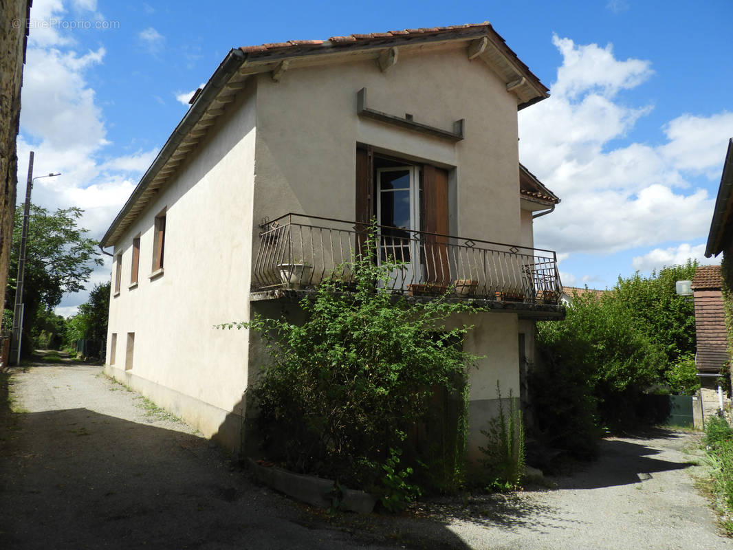 Maison à LIMOGNE-EN-QUERCY