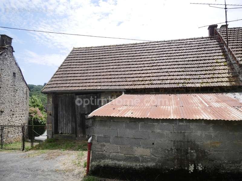 Maison à FELLETIN