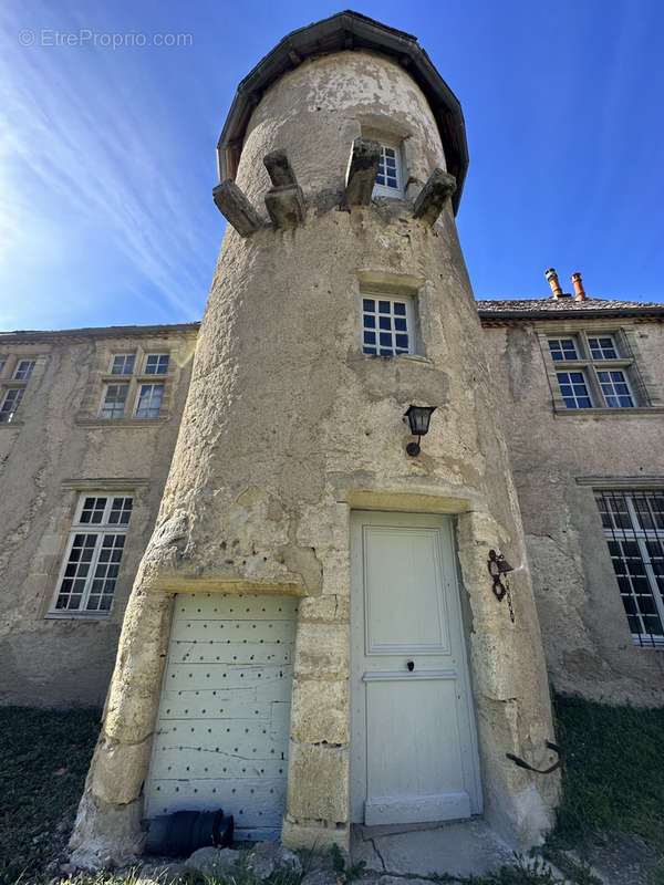 Maison à SAINT-POURCAIN-SUR-SIOULE