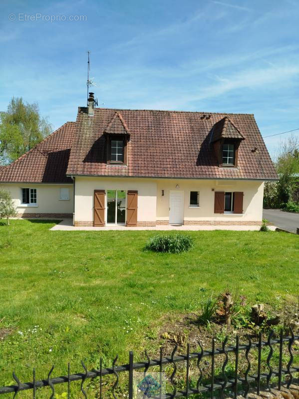 Maison à MAREUIL-CAUBERT