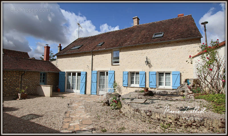 Maison à ESTOUY