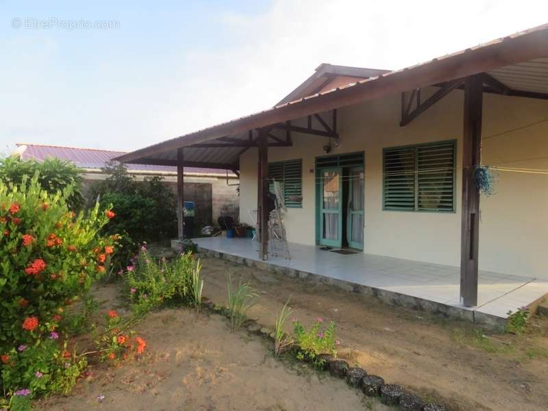 Maison à KOUROU