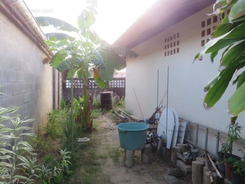 Maison à KOUROU