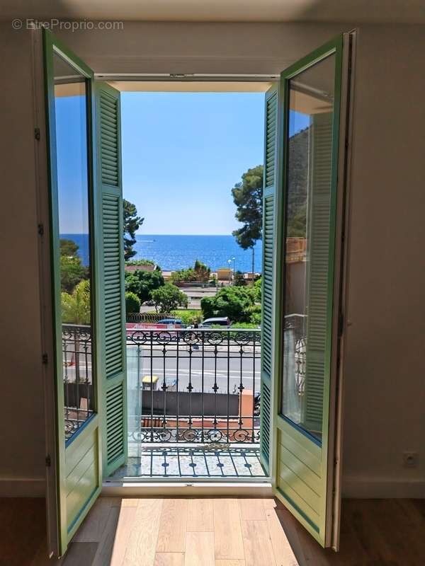 Appartement à EZE