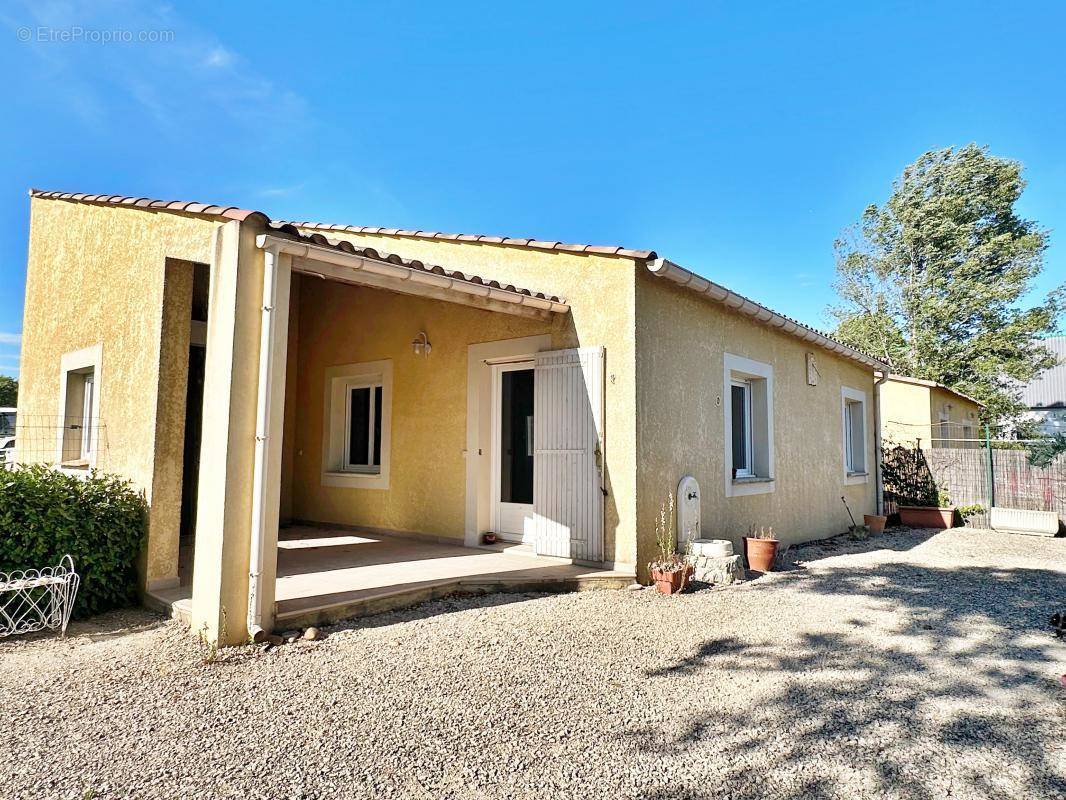 Appartement à CAUMONT-SUR-DURANCE