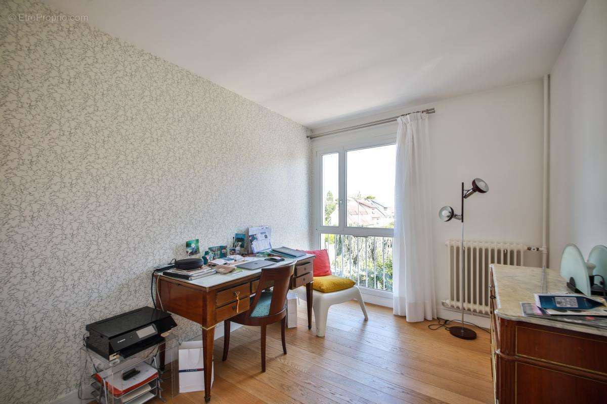 Appartement à BRY-SUR-MARNE