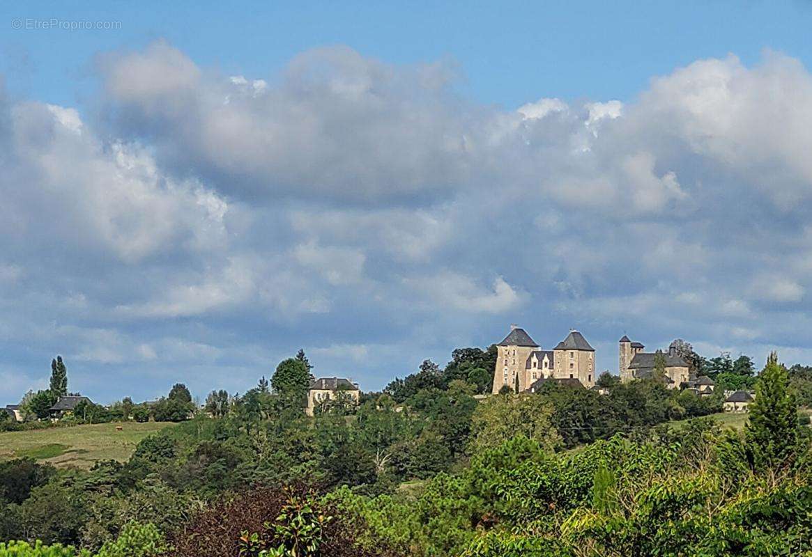 Terrain à BRIVE-LA-GAILLARDE