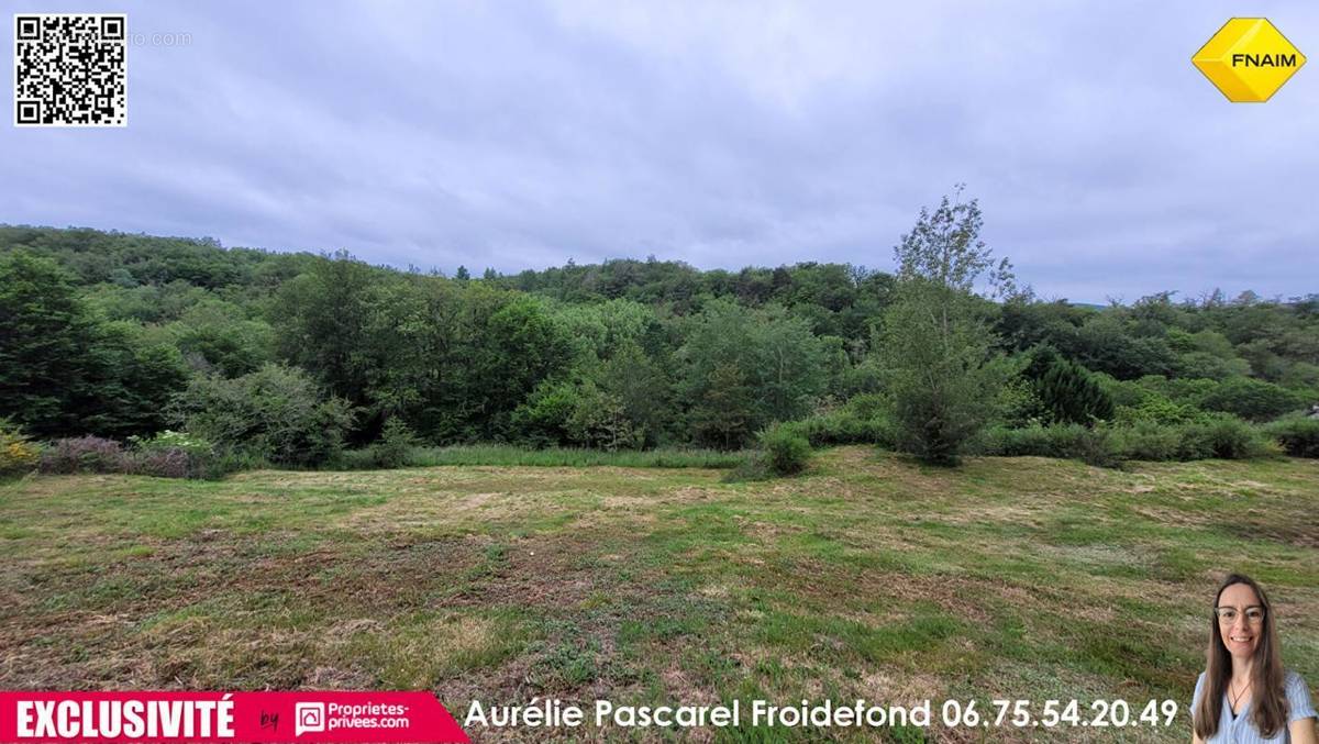 Terrain à NOAILLES