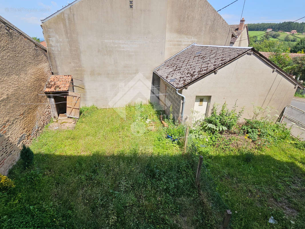 Maison à SAINT-LEON