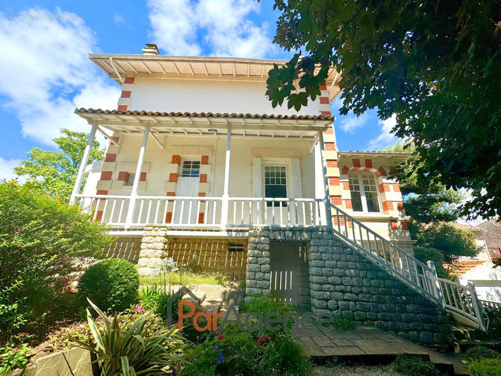 Maison à SAINT-PALAIS-SUR-MER