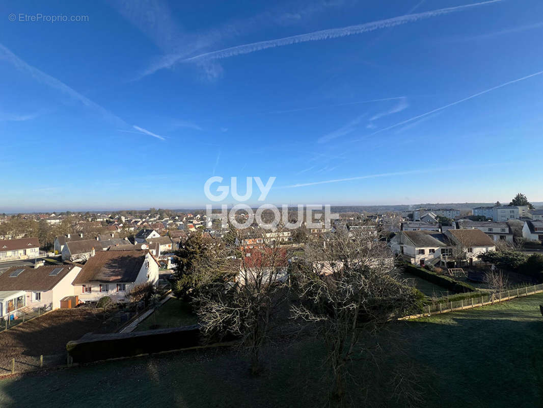 Appartement à MILLY-LA-FORET