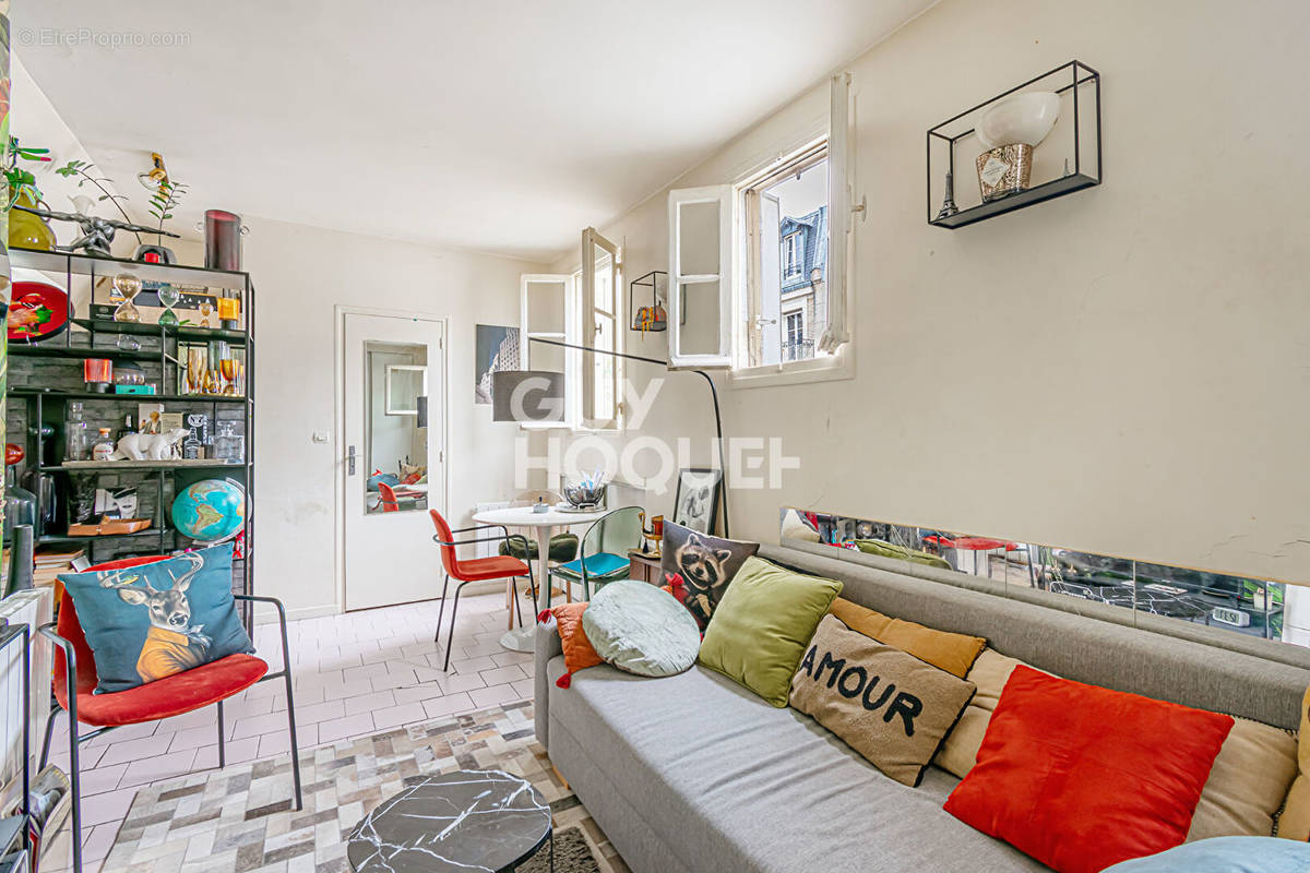 Appartement à PARIS-9E