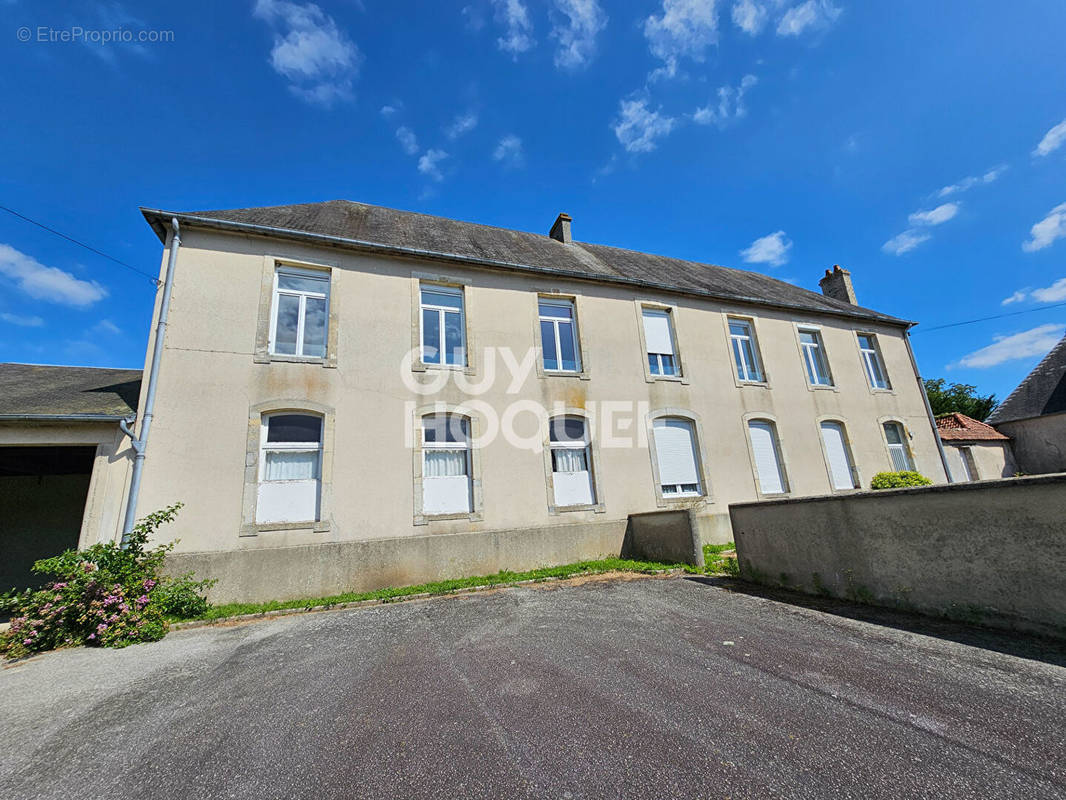 Maison à CARENTAN