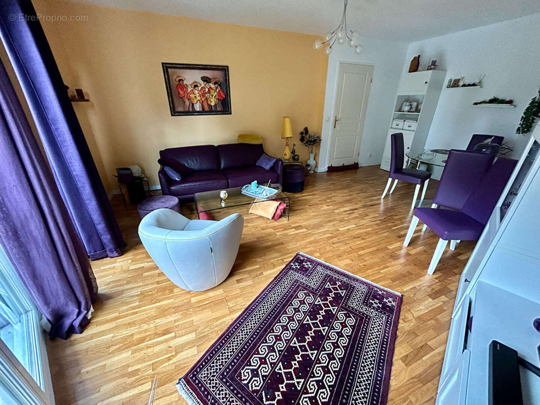 Appartement à POISSY