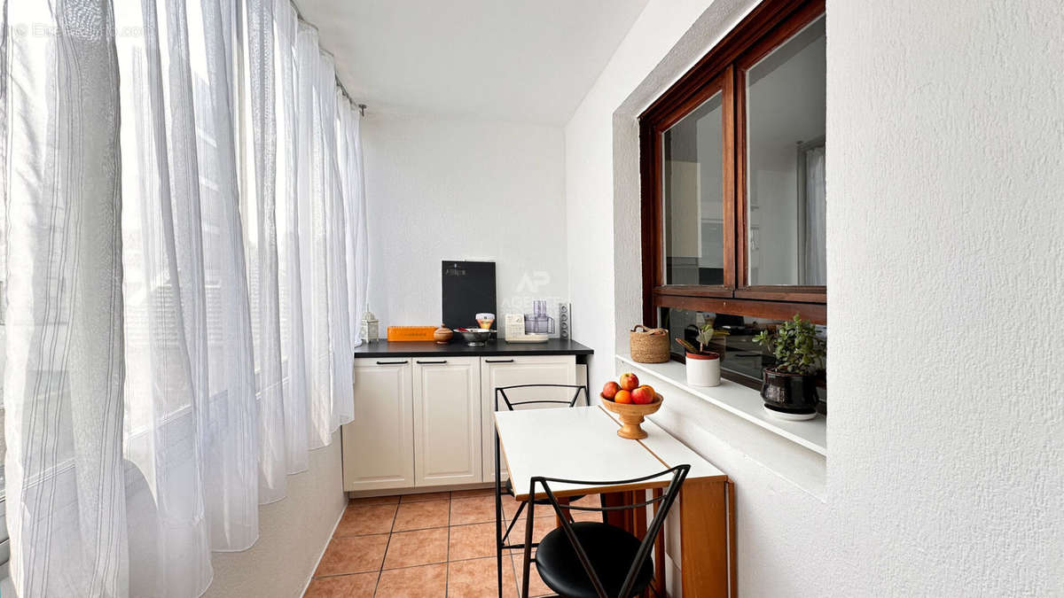 Appartement a louer chaville - 2 pièce(s) - 58 m2 - Surfyn