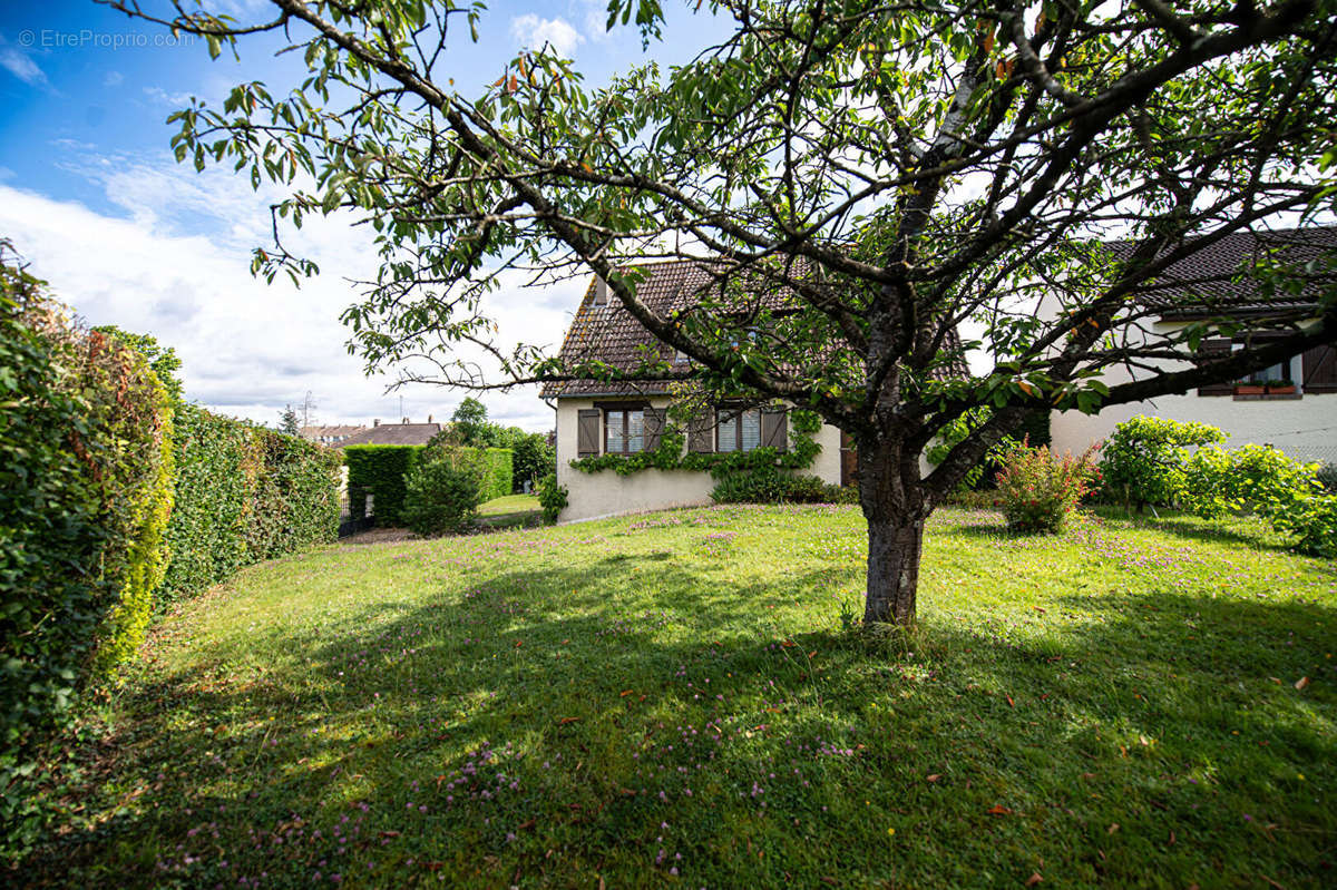 Maison à GRAVIGNY