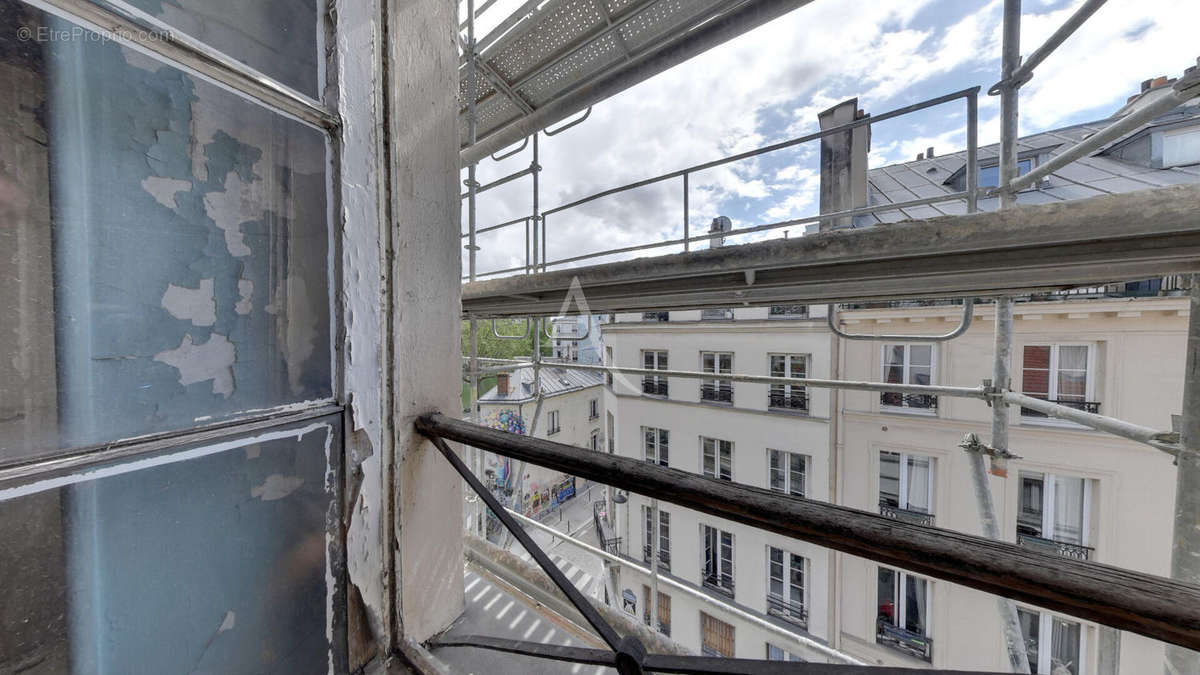 Appartement à PARIS-10E